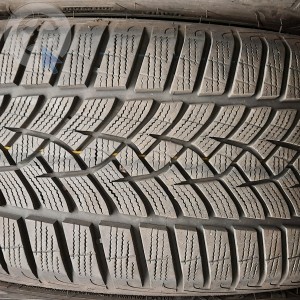 pneu occasion GOODYEAR ULTRAGRIP PERFORMANCE dpt 94 