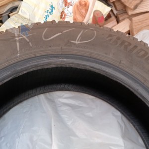 pneu occasion BRIDGESTONE BLIZZAK LM005 dpt 67 