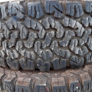 pneu occasion BF-GOODRICH 265 x 65 x R18 dpt 30 