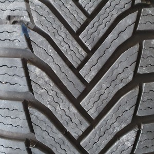 pneu occasion MICHELIN ALPIN 6 dpt 94 