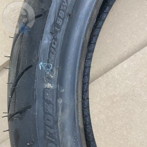 pneu occasion DUNLOP 120/70 R17 MOTO dpt 94 