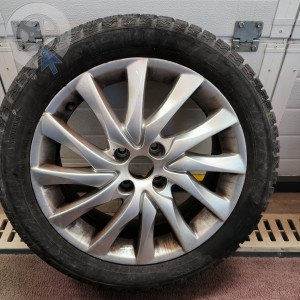 Roue occasion  0' CITROEN C4 PICASSO pneu DUNLOP  dpt 17 