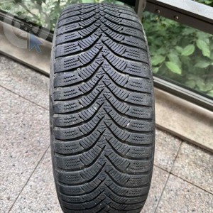 Roue occasion  0' VOLKSWAGEN POLO pneu HANKOOK  dpt 95 