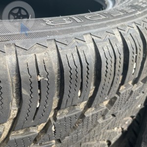 pneu occasion NOKIAN Snowproof 2 SUV dpt 94 