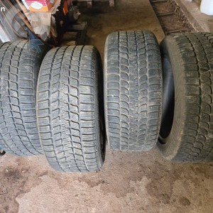 Roue occasion  0' BMW X5 pneu BRIDGESTONE  dpt 37 