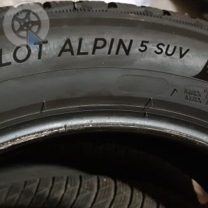 pneu occasion MICHELIN Pilot Alpin 5 SUV dpt 94 