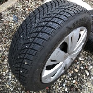pneu occasion GOODYEAR Ultragrip performance 3 dpt 94 