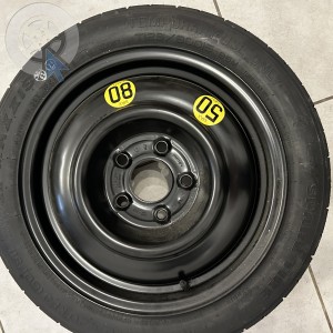 pneu occasion MAXXIS T125/80D15 dpt 77 