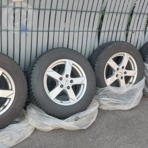 Roue occasion  0' RENAULT CAPTUR pneu FALKEN  dpt 44 