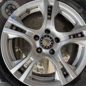 Roue occasion  0' VOLKSWAGEN GOLF V pneu BRIDGESTONE  dpt 06 