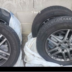 Roue occasion  0' MAZDA MAZDA2 pneu MICHELIN  dpt 57 