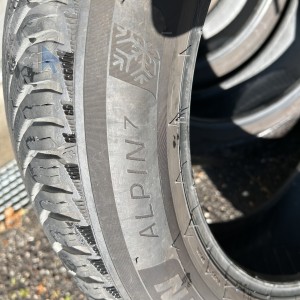 pneu occasion MICHELIN Alpin 7 dpt 68 