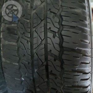 Roue occasion  0' TOYOTA HI-LUX pneu BRIDGESTONE  dpt 06 