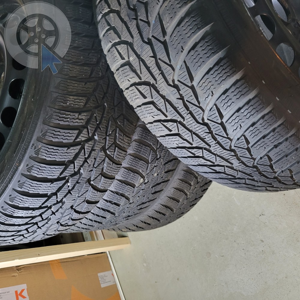 Roue occasion  0' VOLKSWAGEN PASSAT SW pneu NOKIAN dpt 68  Roue occasion  0' VOLKSWAGEN PASSAT SW pneu NOKIAN  dpt 68