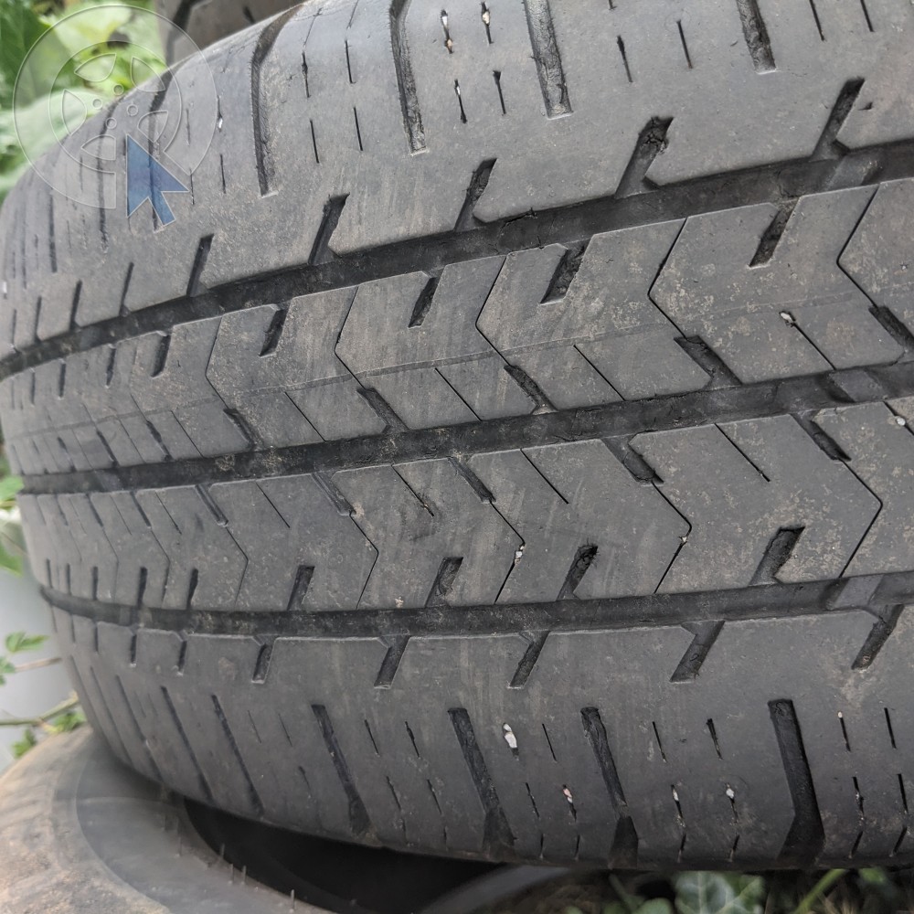 pneu occasion MICHELIN 215/60 R16 101-103T  dpt 15  pneu occasion MICHELIN 215/60 R16 101-103T  dpt 15